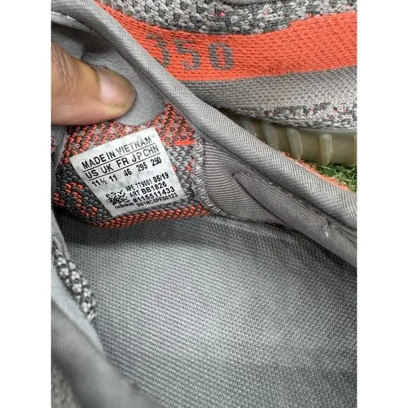 Yeezy Boost 350 V2 Beluga Reflective Size 11.5